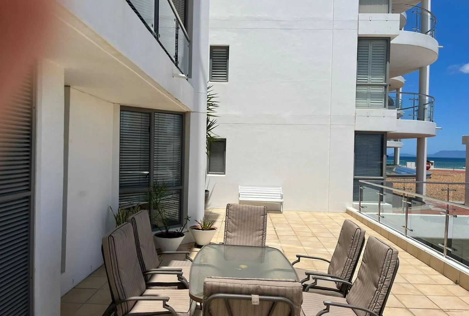 502 Hibernian Towers Daire Cape Town